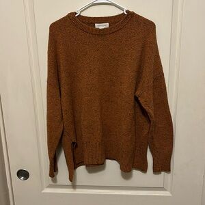 Treasure & Bond Women's Cognac Crew Neck Knit Sweater